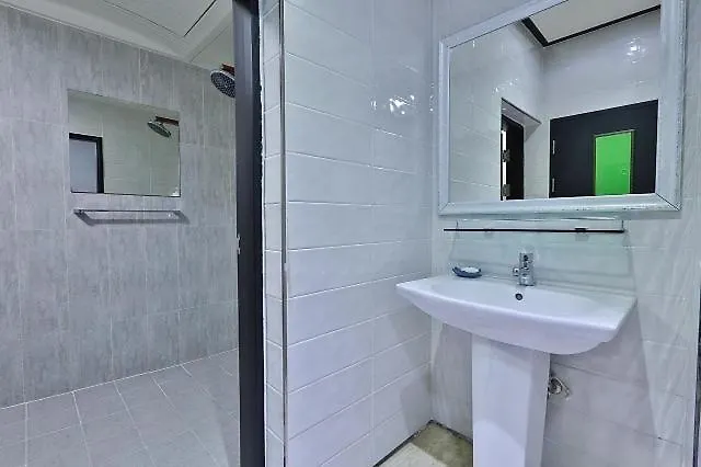 Gangseo Sinhodong Business Motel *