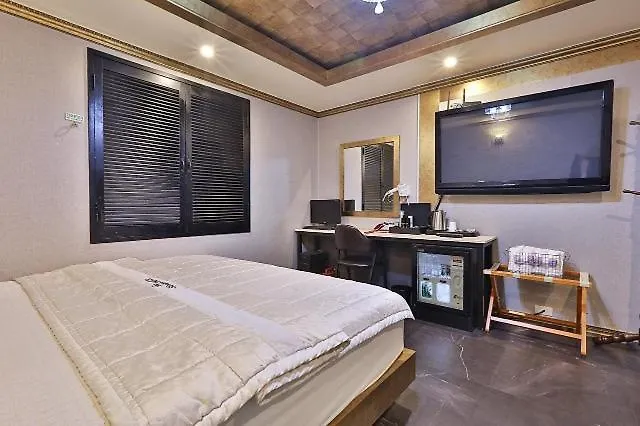 Motel Gangseo Sinhodong Business