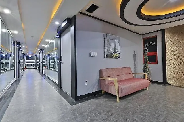 Motel Gangseo Sinhodong Business
